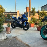 Yamaha R1 Carburatori