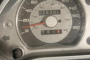 Beverly Piaggio tourer 33