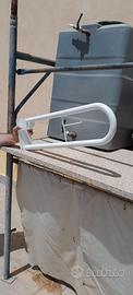 Maniglione bagno disabili