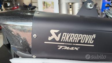 AKRAPOVIC  TMAX 560