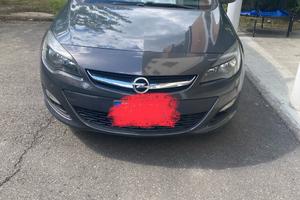 Opel astra j