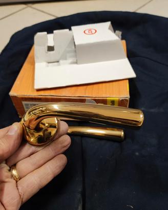 maniglie per porte 
