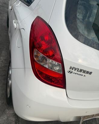 Fanale posteriore sx Hyundai I20 anno 2012