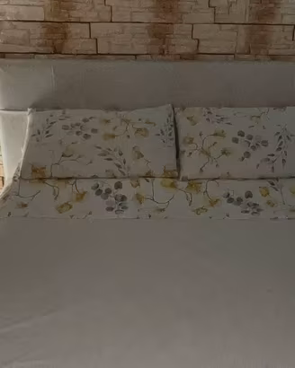 Coppia di comodini