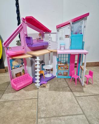 Casa Barbie con Personaggi 