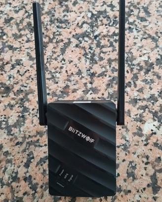Blitzwolf BW-NET2 wifi repeater 