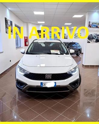 Fiat New Tipo 5 Porte 1.6 Mjt 130 CV Cross In Gara