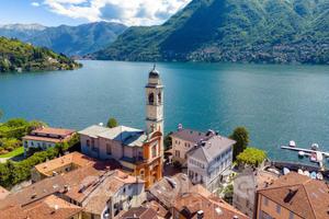 Casa indipendente di 210 m² con più di 5 locali a 