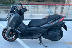 Yamaha X-Max 400 abs