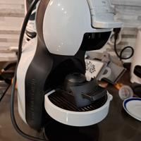 Macchina caffè dolce gusto