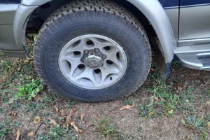 Mitsubishi pajero gls sport