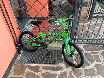 BMX verde da ragazzo