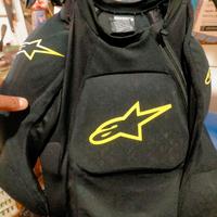 pettorina, pantalone ufo, occhiali ufo, manopole 