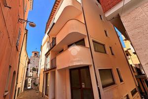 CASA SEMINDIPENDENTE A GUALDO TADINO
