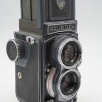 Rolleiflex 4 x 4 Baby Grey/Black no "Baby Grey"