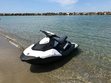 Seadoo spark moto d'acqua