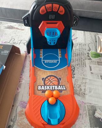 gioco elettronico di basket 