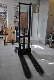 transpallet elevatore manuale fino a 1600mm