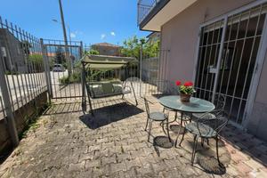 3 LOCALI A MONTESARCHIO