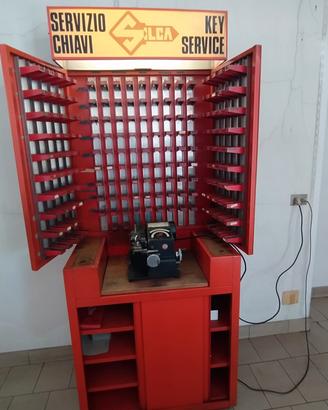 Macchina semiautomatica SILCA per chiavi a codice