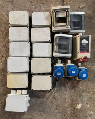 MATERIALE ELETTRICO VARIO