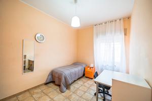 Stanza singola a studentessa universitaria - enna