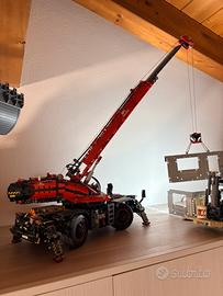 Set LEGO Technic 42082-grande gru fuoristrada