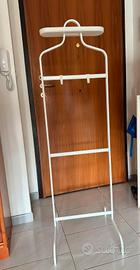 Servomuto / Appendiabiti da terra IKEA bianco
