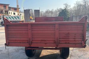 Rimorchio ribaltabile