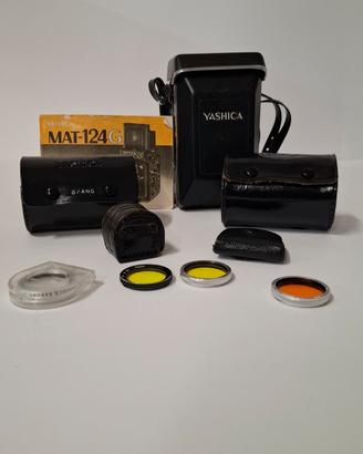 Yashica Mat-124 G + Kit Accessori