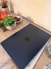 MacBook Air m4 midnight blu 256 13”
