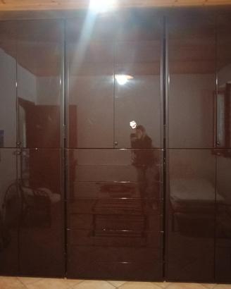 Armadio laccato nero 