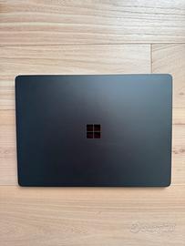 Microsoft Surface Laptop 15” 7th edition (ultima)