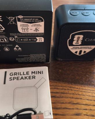Mini speaker bluetooth Fifa World Cup .