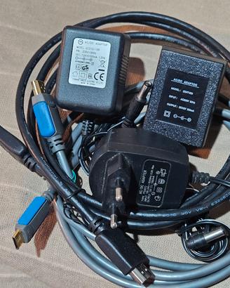 TRE ALIMENTATORI AC/DC fino a 1000mA,e molto altro