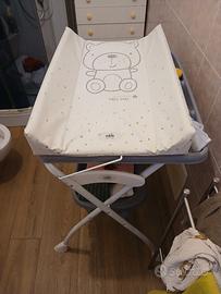 Fasciatoio per neonati con vasca bagnetto