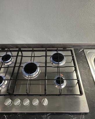 Piano cottura a gas indesit