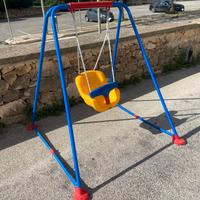 Altalena Chicco per neonati. 