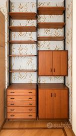 Libreria terra-cielo stile scandinavo vintage