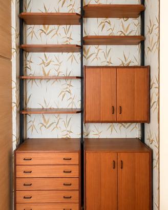 Libreria terra-cielo stile scandinavo vintage