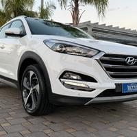 Hyundai Tucson 1.7 CRDi XPossible Pelle Navi Camer