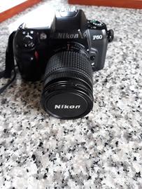 Macchina fotografica nikon