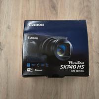 Canon compatta SX740 HS