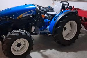 Trattore New Holland T3030
