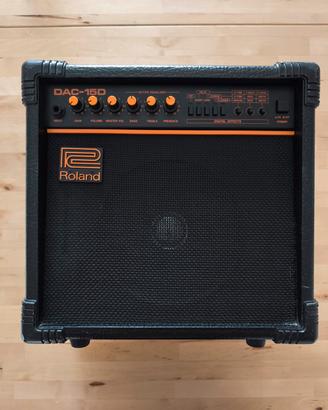 Amplificatore per chitarra Roland DAC-15D 