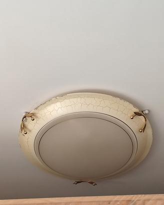 plafoniera elegante in vetro 