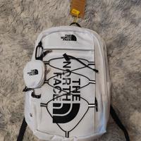 Zaino bianco con dettagli neri – Nuovo, mai usato