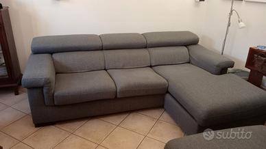 Divano Modello Moirago Poltrone e Sofa'