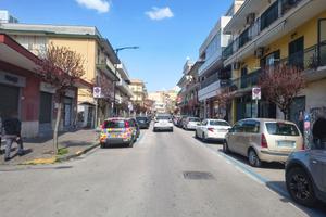 6 LOCALI A POMIGLIANO D'ARCO
