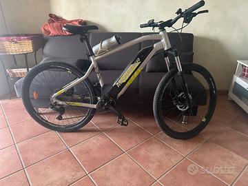 Mountain bike elettrica